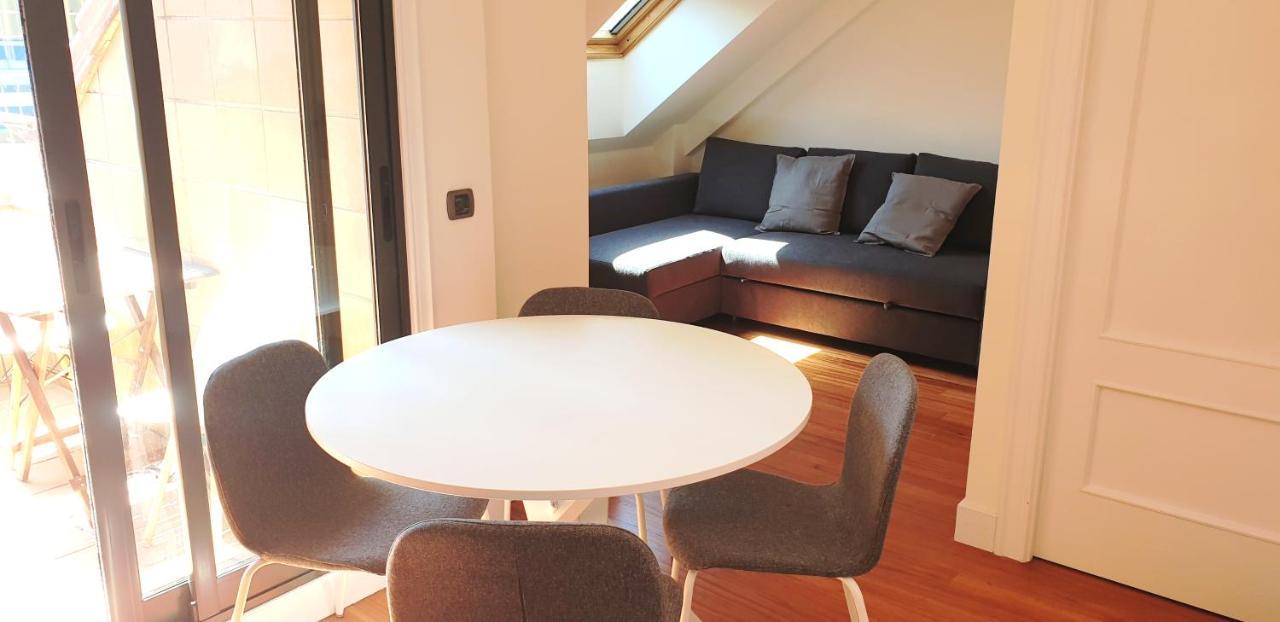 Coqueto Apartamento Centrico Con Garaje Apartment Vigo Bagian luar foto